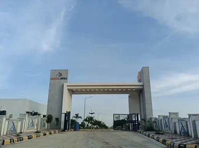 Akshita Golden Breeze - 4