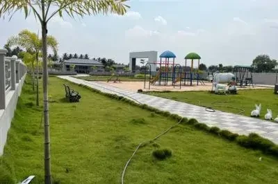 Brigade Cherry Blossom