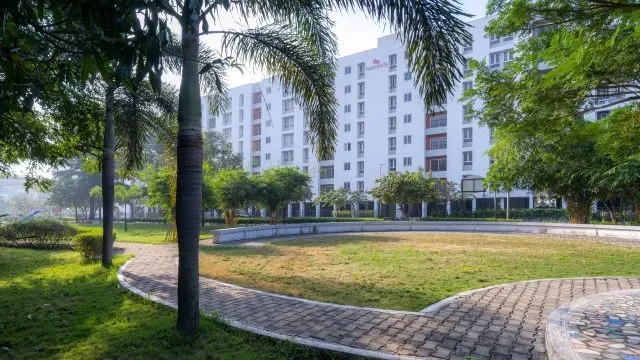Navin Hillview Avenue